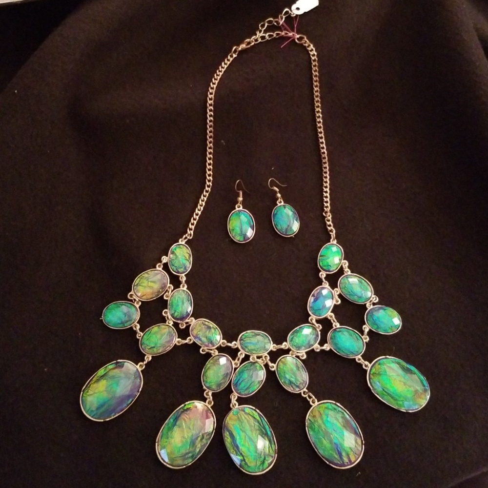 Necklace and earrings